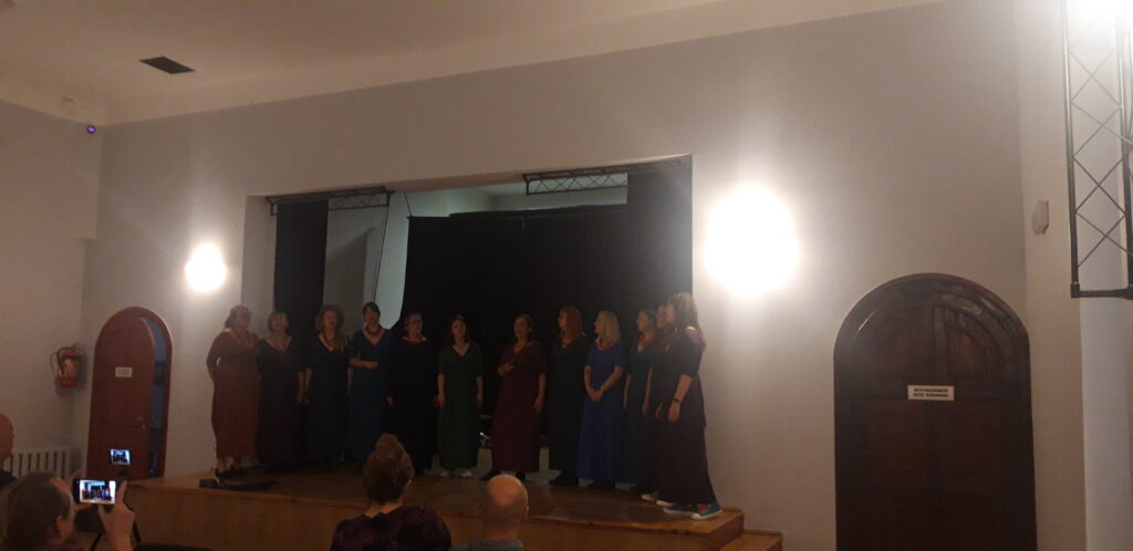 koncert śpiewu białego