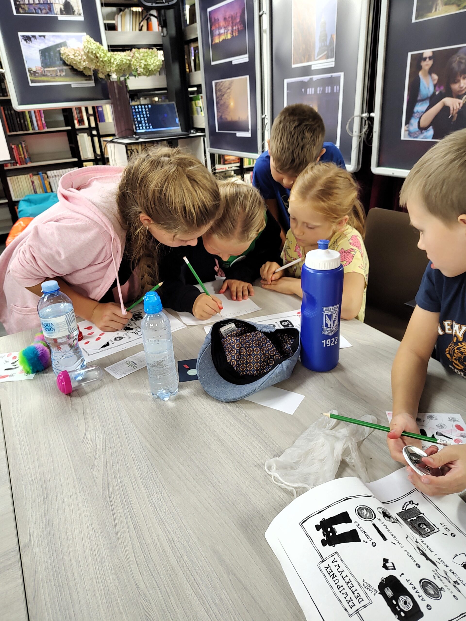 noc bibliotek