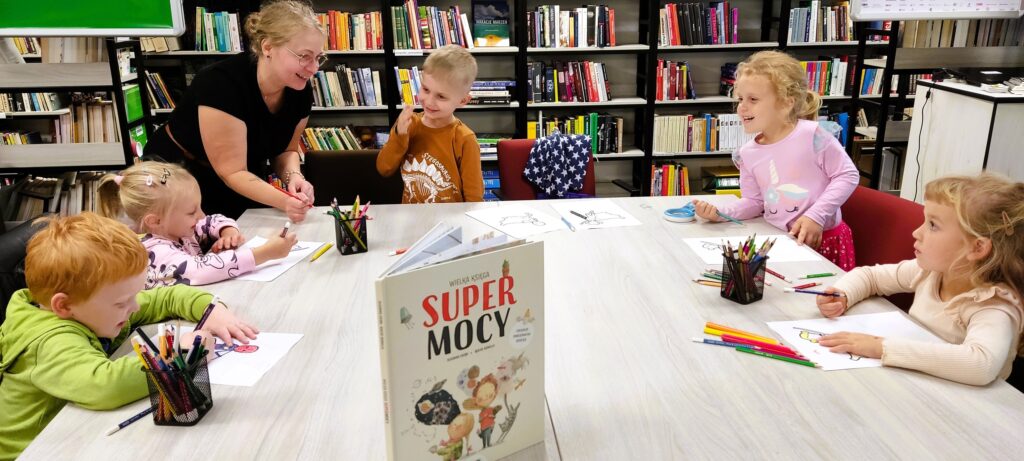 Noc bibliotek